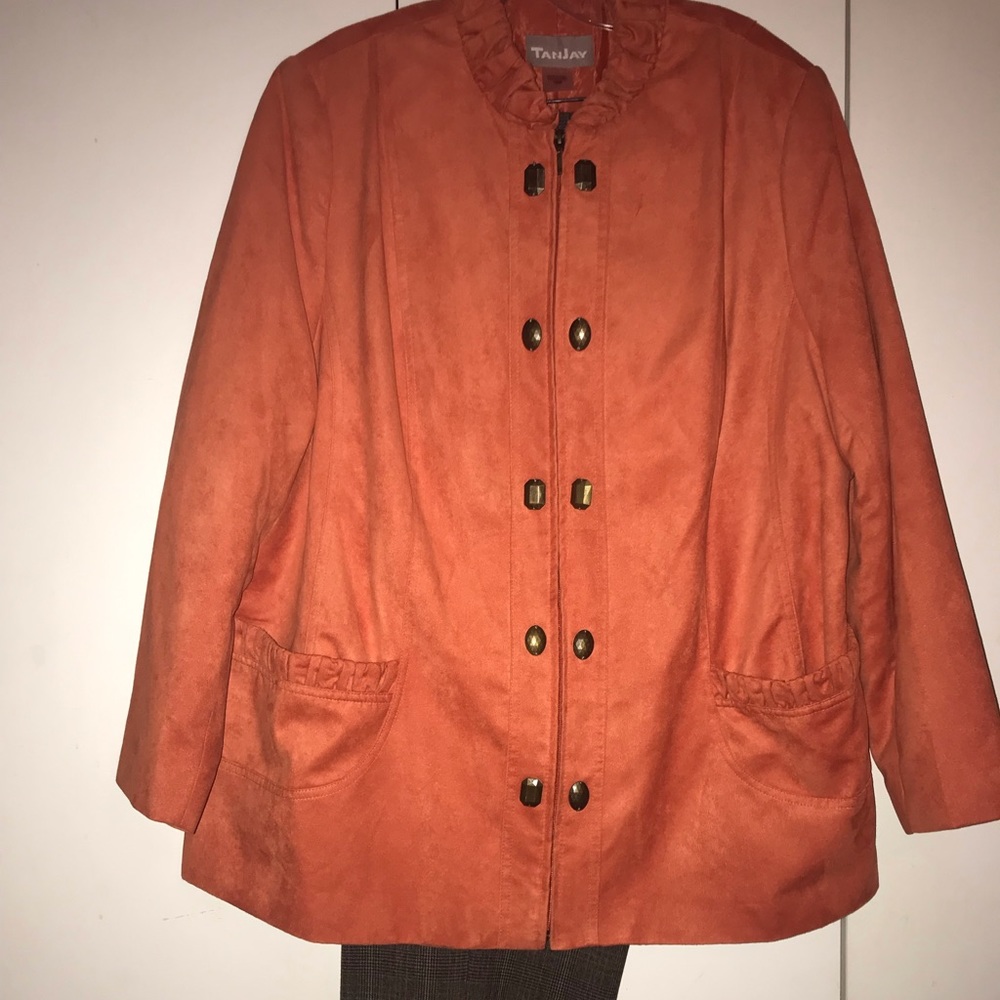 Women pantsuit